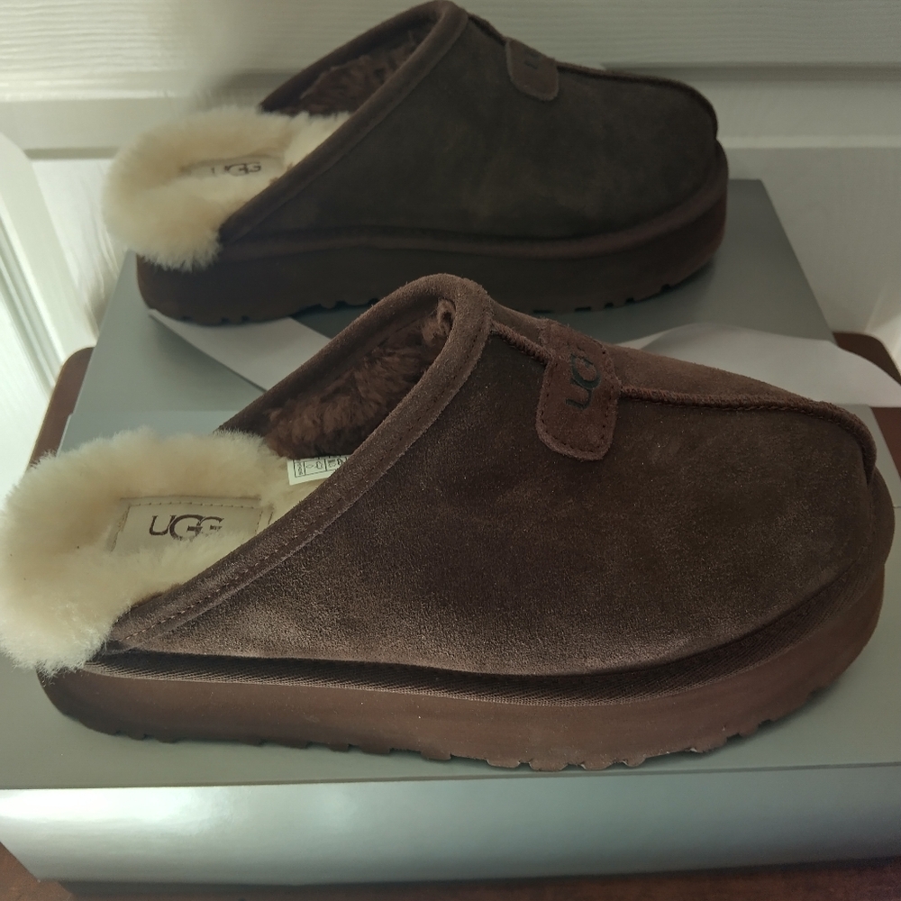 UGG Brown Discoquette Slide Slippers